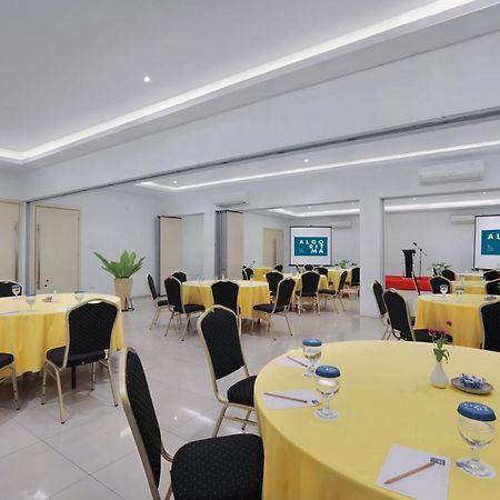 Algoritma Hotel Palembang Luaran gambar