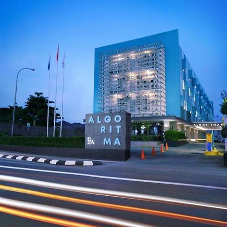 Algoritma Hotel Palembang Luaran gambar